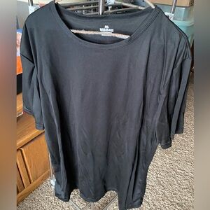 NWOT-Men’s Gray Polyester T-Shirt
